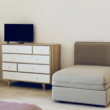 La Mitria Bed & Breakfast