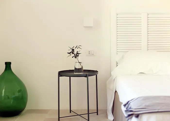 לינה וארוחת בוקר La Mitria 3*